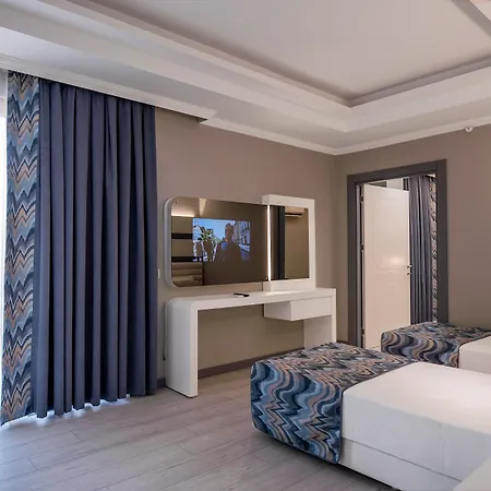 Blue Marlin Deluxe & Hotel