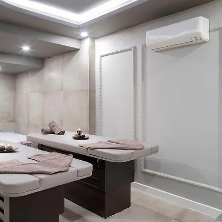 Blue Marlin Deluxe & 5* Конаклы