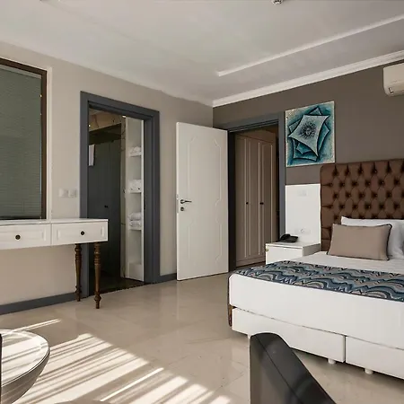 Hotel Blue Marlin Deluxe &