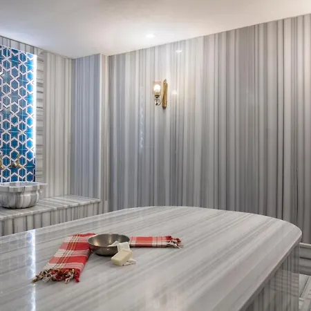 Blue Marlin Deluxe & Hotel