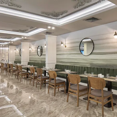 Blue Marlin Deluxe & Hotel