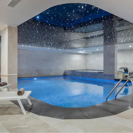 Blue Marlin Deluxe & Hotel Konakli